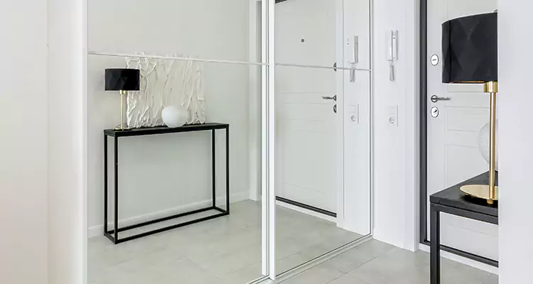 Mirrored Bifold Closet Doors Repair in Palm Valley, FL