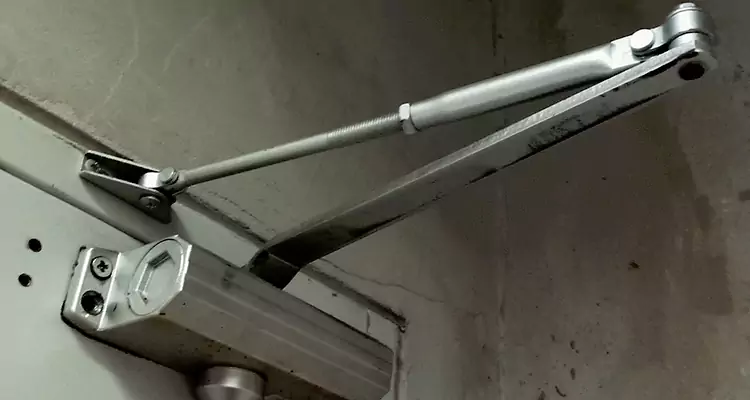 Door Closer Parallel Arm Installation in Palm Valley, FL