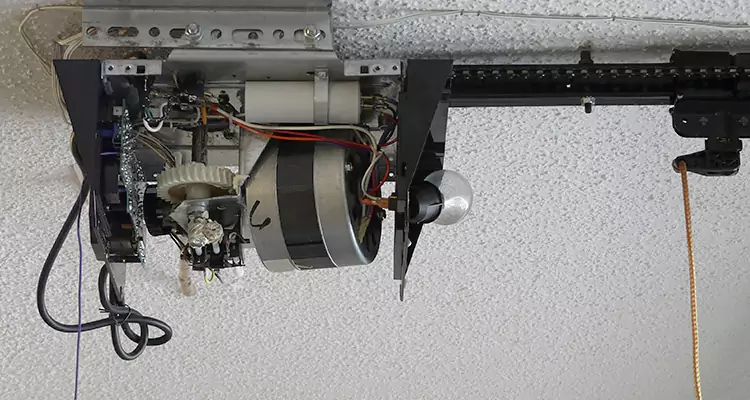 Garage Door Motor Replacement in Palm Valley, FL