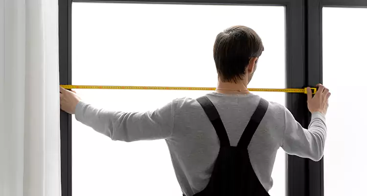 Retractable Deck Screens Repair in Palm Valley, FL